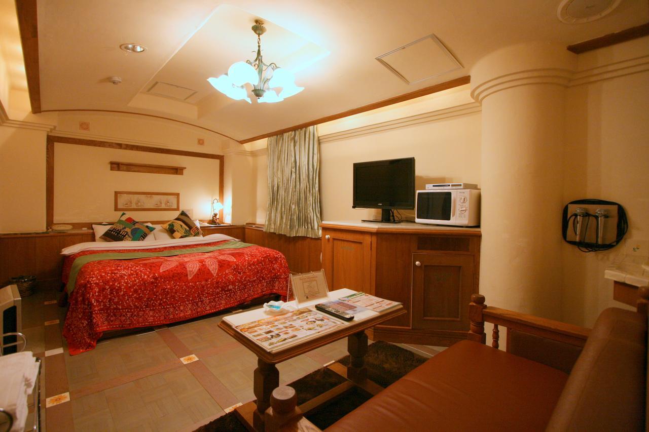 Hotel Provance No Machini Sakuranomiya (Adults Only) à Ōsaka Extérieur photo